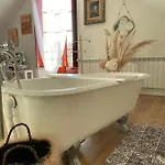 Bed and Breakfast El Balcon Del Eume, Cantina Rio Coves Puentedeume