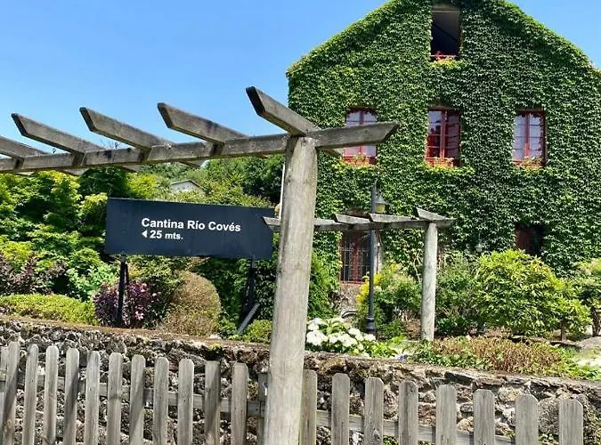 ベッド・アンド・ブレックファスト El Balcon Del Eume, Cantina Rio Coves ポンテデウメ