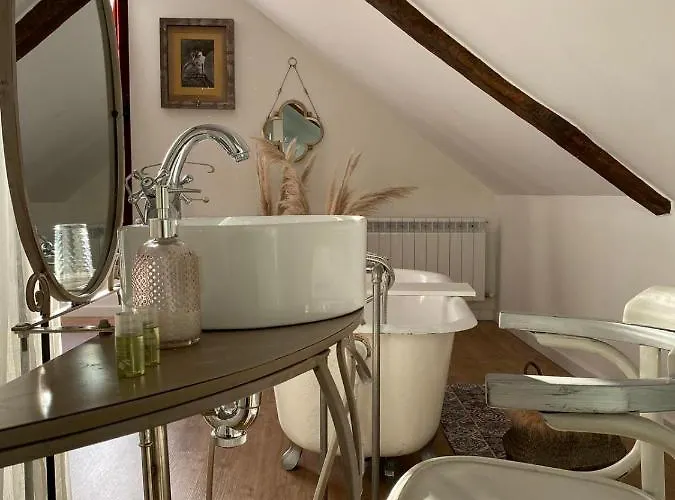 فندق مبيت وإفطار El Balcon Del Eume, Cantina Rio Coves