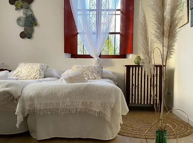 El Balcon Del Eume, Cantina Rio Coves